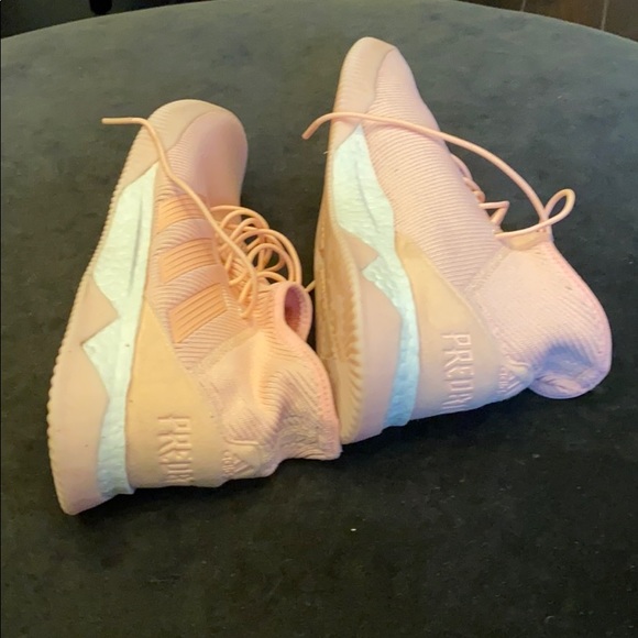 adidas predator salmon